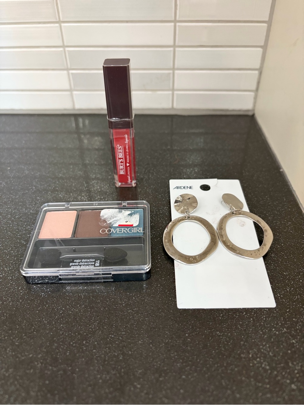 NWT mixed makeup lot with earrings